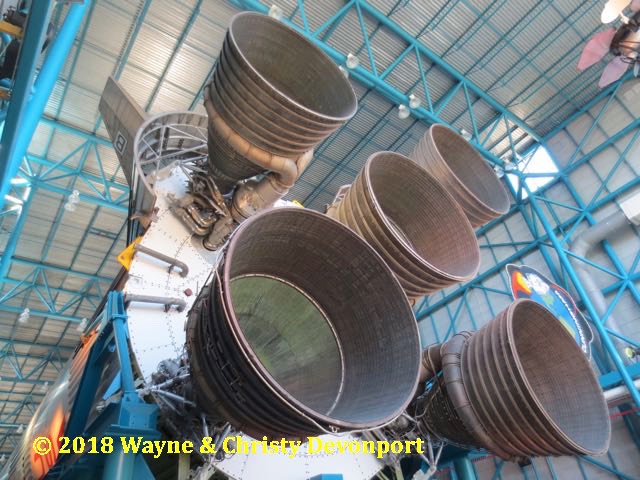 Saturn V engines